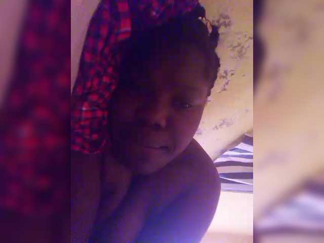 Tanasha001 live cam on BongaCams