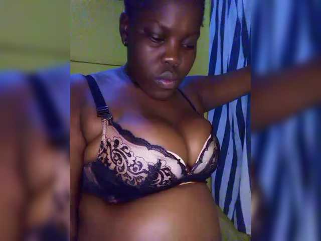 Tanasha001 live cam on BongaCams