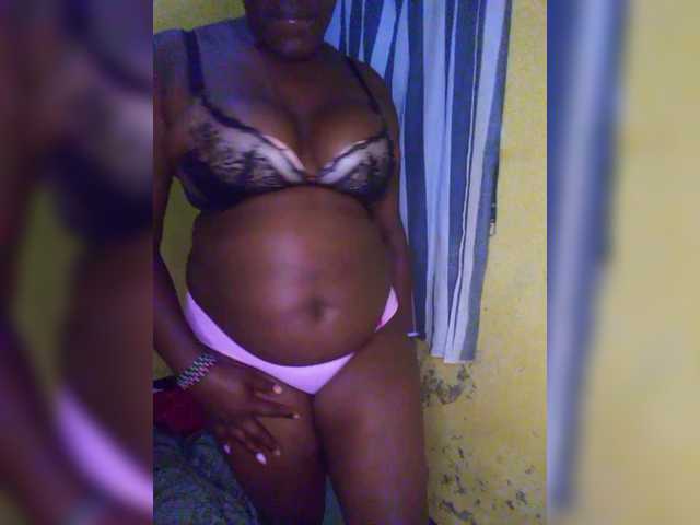 Tanasha001 live cam on BongaCams