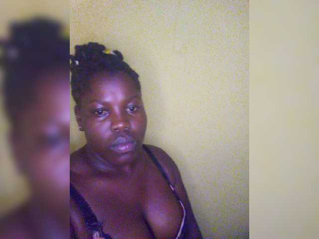 Tanasha001 live cam on BongaCams