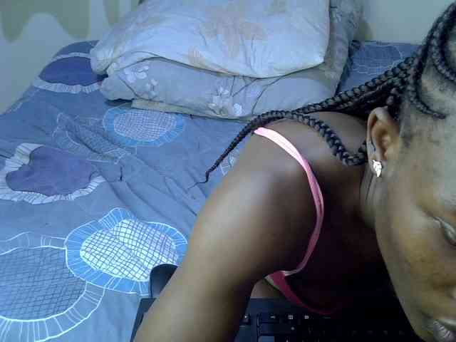 Rossycummie webcam