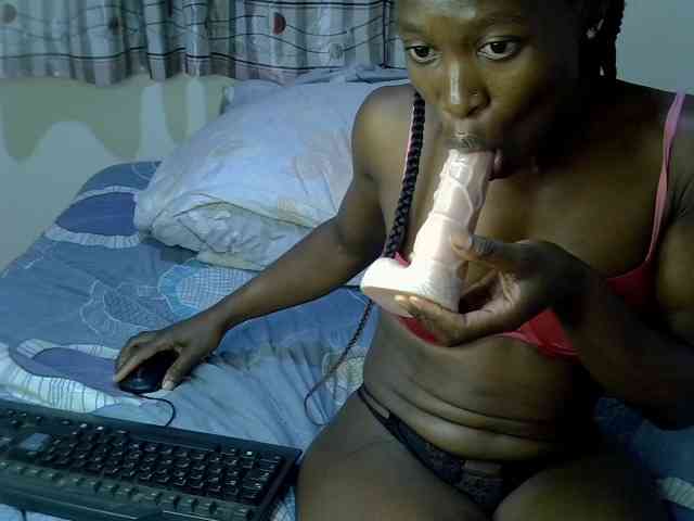 Rossycummie webcam