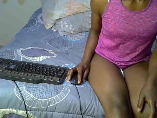 Rossycummie webcam