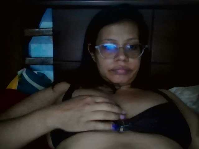 Ochun live cam on BongaCams
