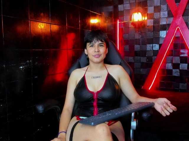 VioletFaith live cam on BongaCams