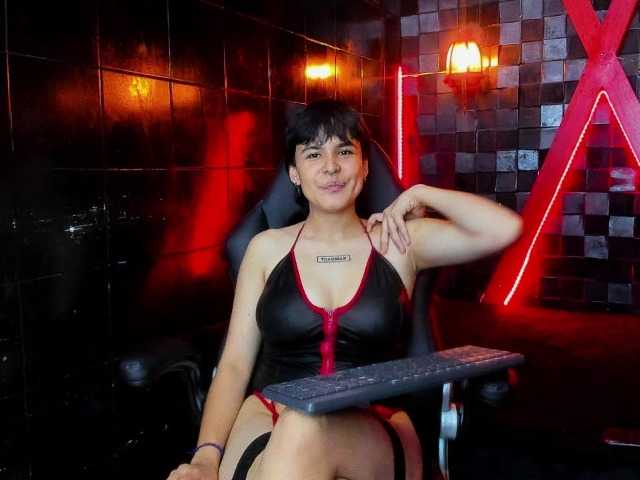 VioletFaith live cam on BongaCams