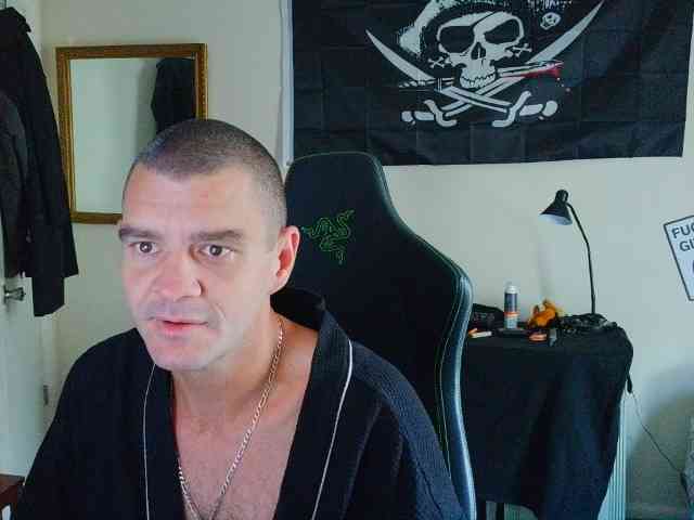 rustynutz23 rustynutz23