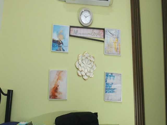 saracurvy54 live cam on BongaCams