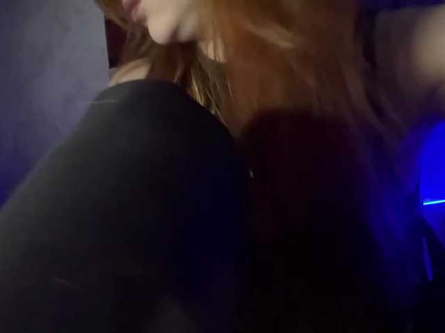 KrystalChurchfield live cam on BongaCams