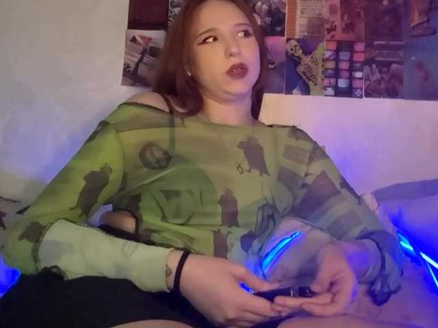 KrystalChurchfield live cam on BongaCams