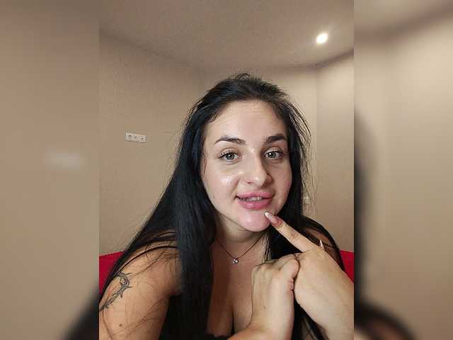 HiddenKittyLust live cam on BongaCams