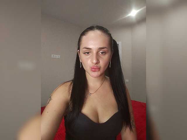 HiddenKittyLust live cam on BongaCams