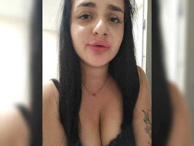 HiddenKittyLust live cam on BongaCams