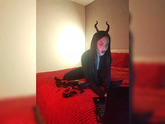 HiddenKittyLust live cam on BongaCams
