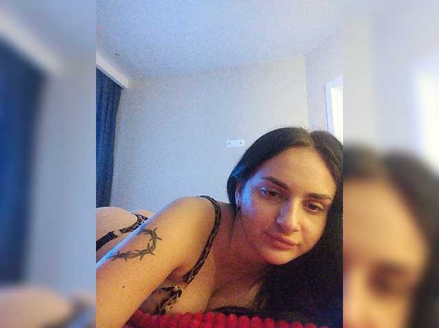 HiddenKittyLust live cam on BongaCams