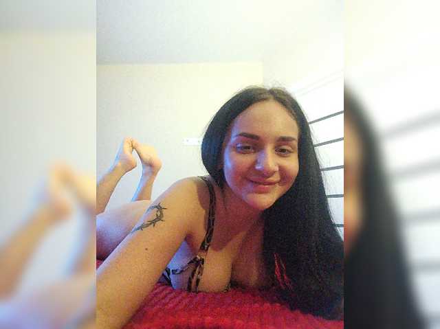 HiddenKittyLust live cam on BongaCams