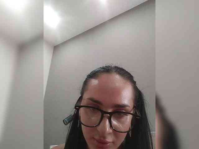 HiddenKittyLust webcam