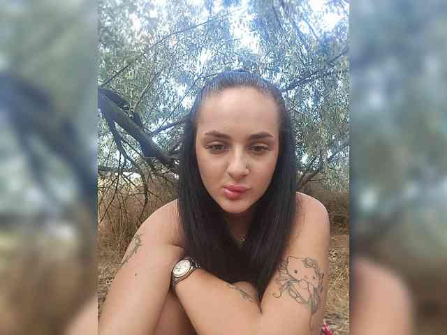 HiddenKittyLust webcam