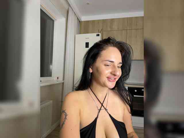 HiddenKittyLust webcam