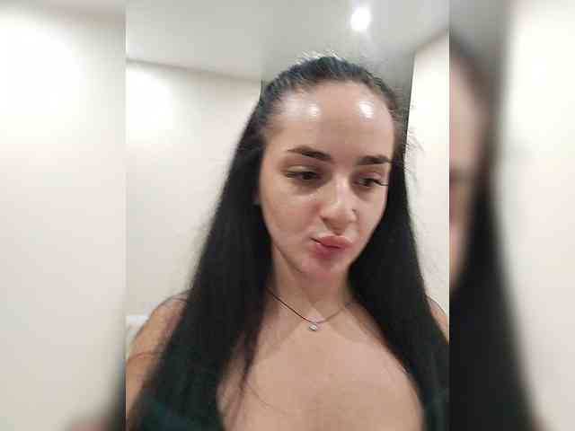 HiddenKittyLust webcam