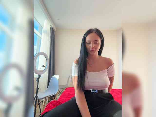 HiddenKittyLust webcam
