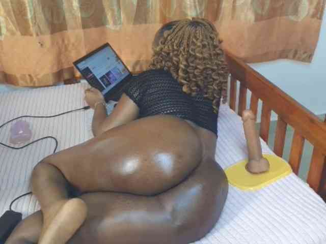 Anneycandey webcam