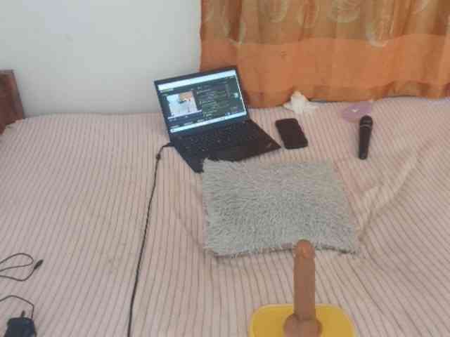 Anneycandey webcam