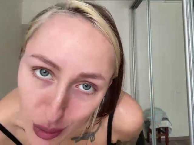 Hornybabyes live cam on BongaCams