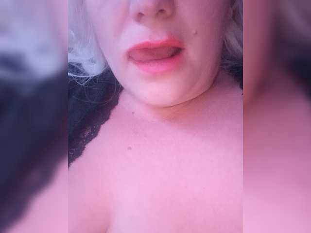 Aphrodite666 live cam on BongaCams