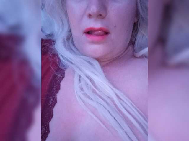 Aphrodite10 live cam preview