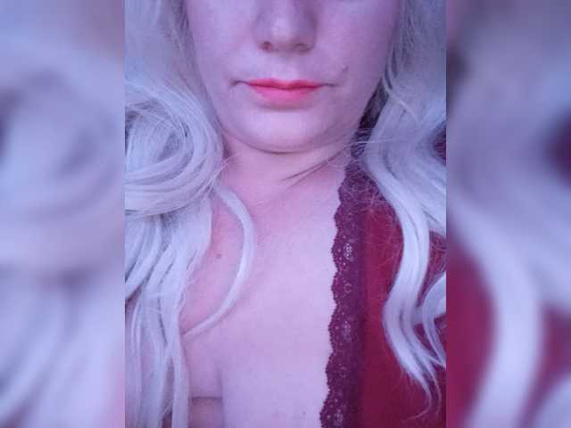 Aphrodite666 live cam on BongaCams