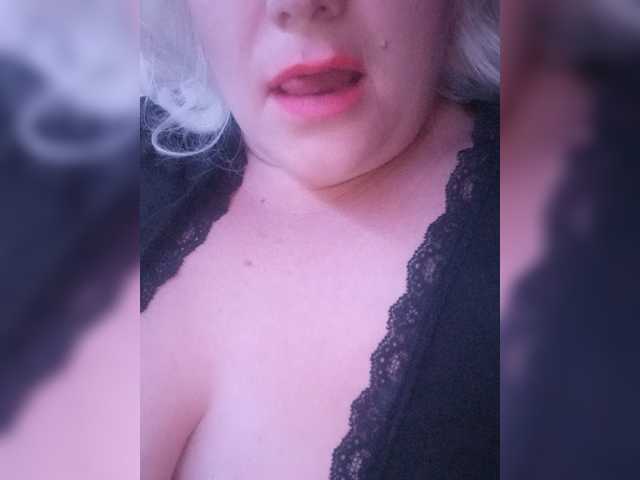 Aphrodite666 live cam on BongaCams