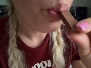 Roxi13 Porn Show