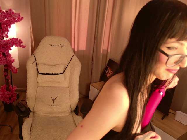 shy-princess live cam on BongaCams