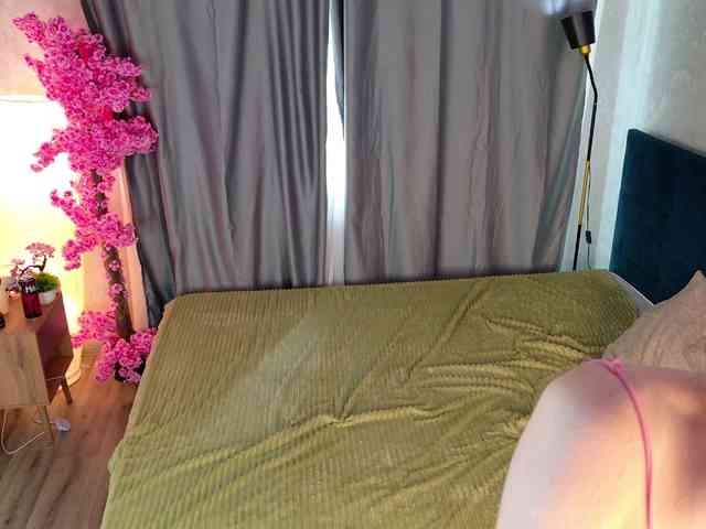 shy-princess's live room