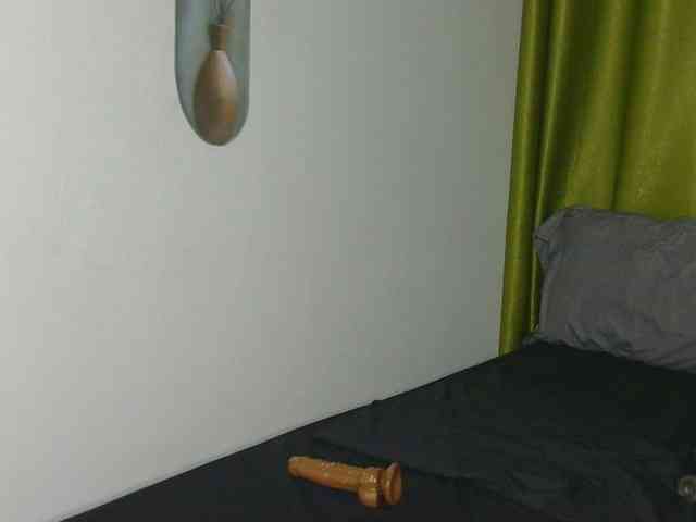 TastyAngels webcam