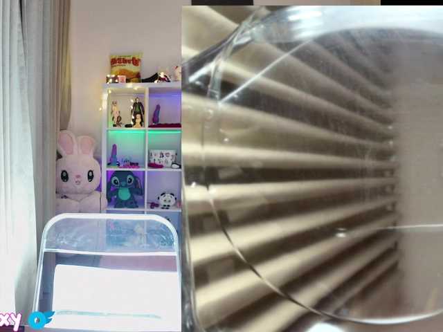 Silk-Foxy live cam on BongaCams