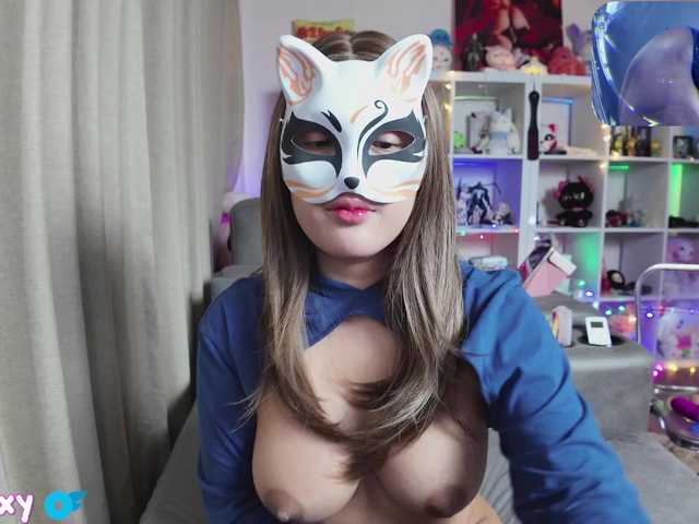 Silk-Foxy live cam on BongaCams