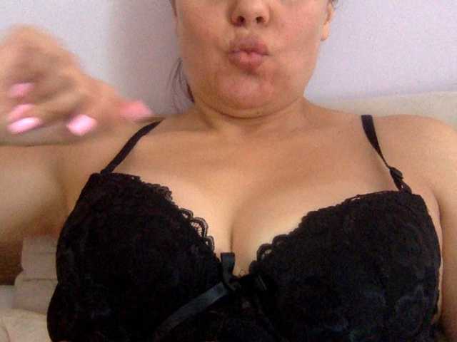 Anna86-2 live cam on BongaCams