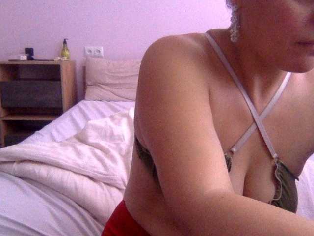 Anna86-2 live cam preview