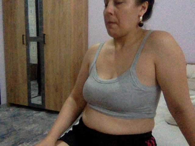 Anna86-2, en directo ahora en BongaCams