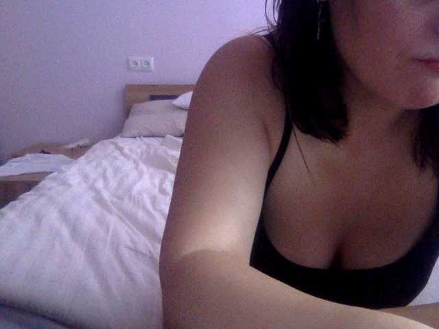 Anna86-2 live cam on BongaCams