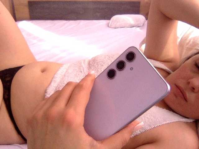 Anna86-2 live cam on BongaCams