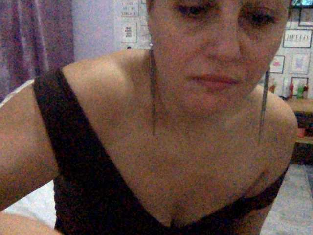 Anna86-2 live cam on BongaCams