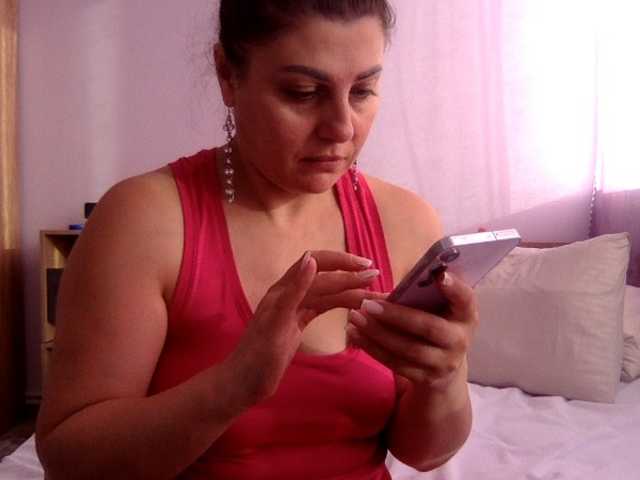 Anna86-2 live cam on BongaCams