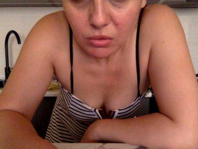 Anna86-2 live cam on BongaCams