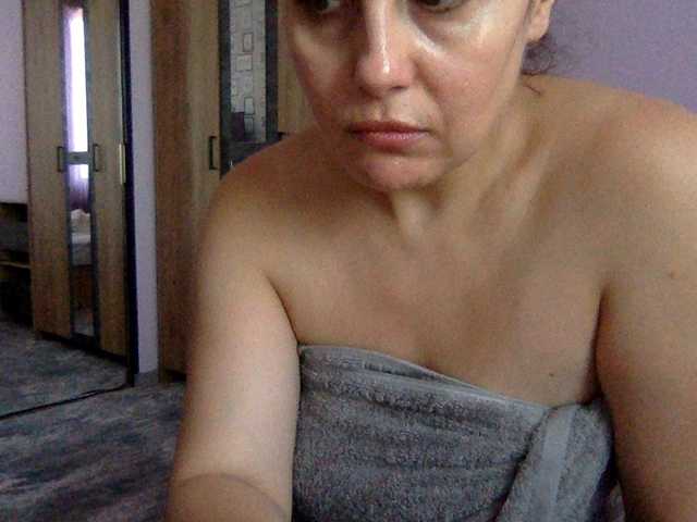 Anna86-2 live cam on BongaCams