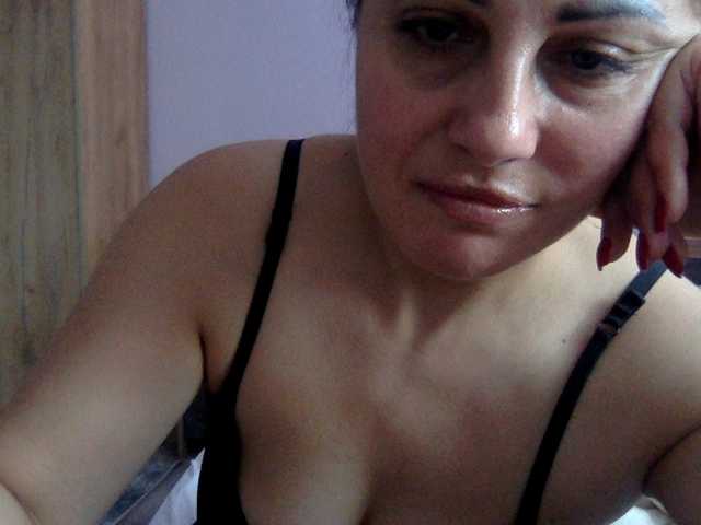 Anna86-2 live cam on BongaCams