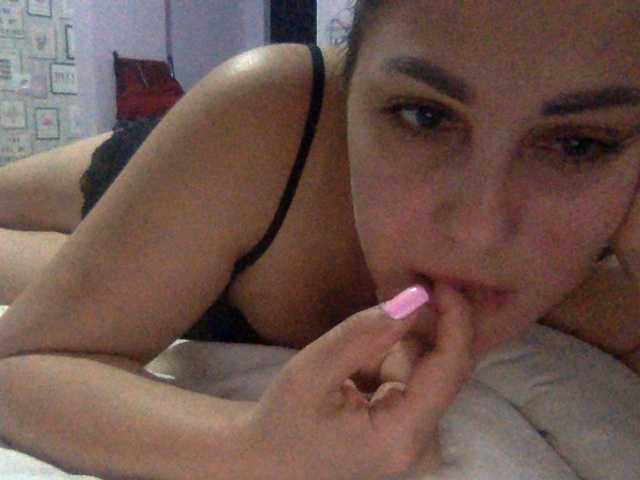 Anna86-2 live cam on BongaCams