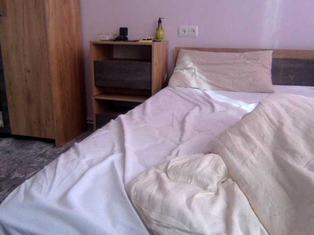 Anna86-2 live cam preview